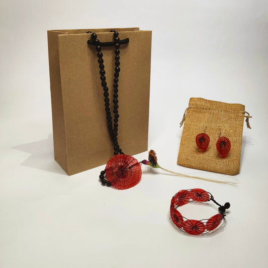 Conjunto de collar, aretes y Manilla 2